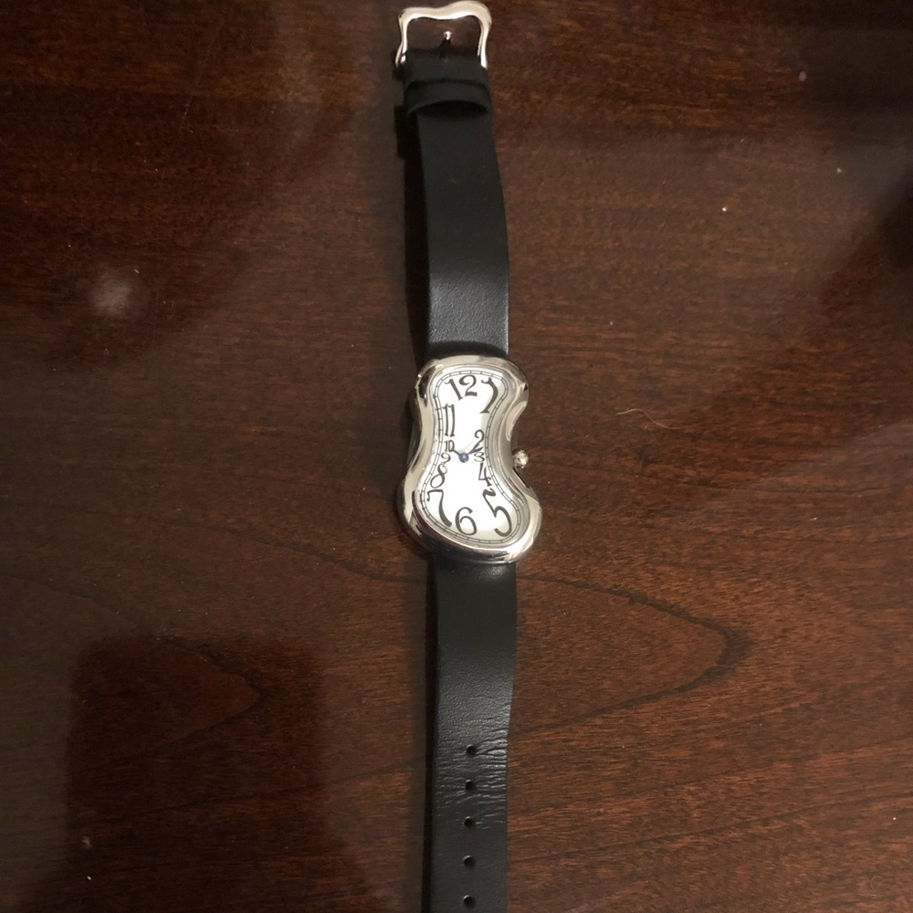Dali Watch